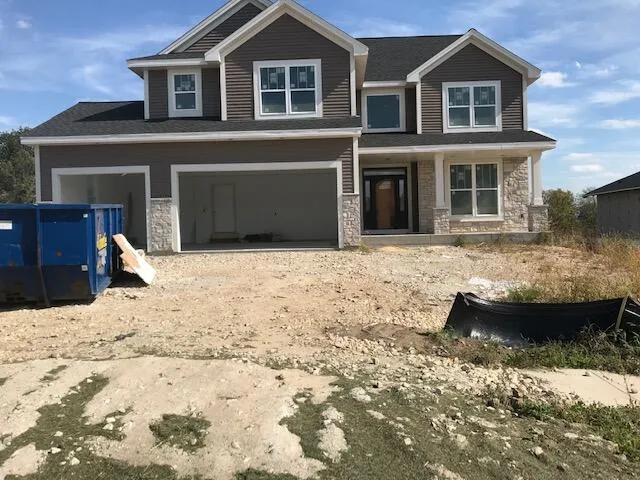 $574,990 | 511 Woodside Court, West Bend, WI 53095