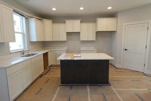 $574,990 | 511 Woodside Court, West Bend, WI 53095