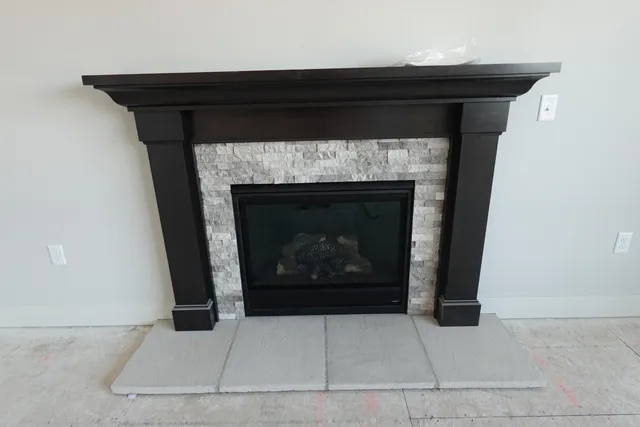 $574,990 | 511 Woodside Court, West Bend, WI 53095