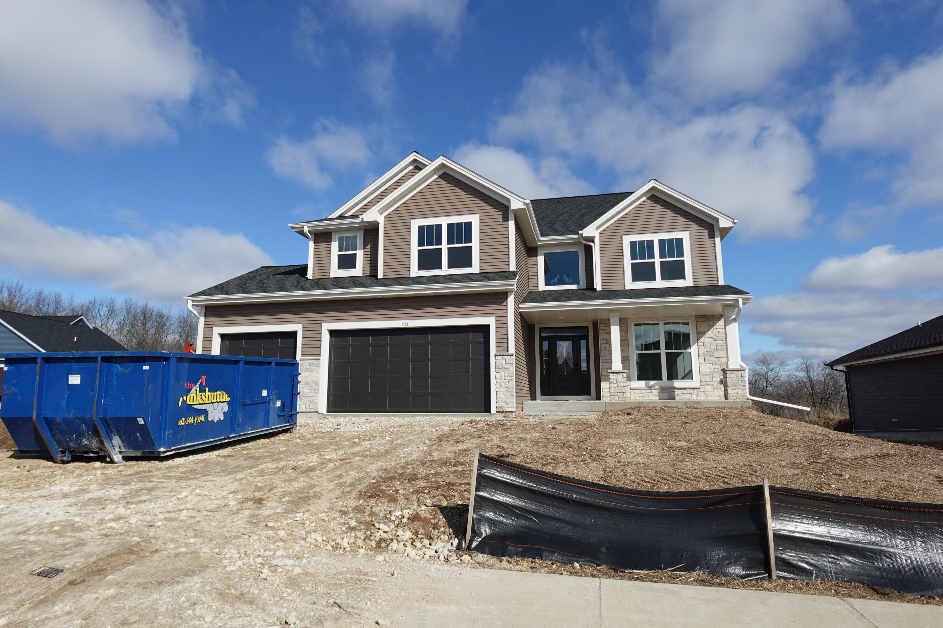 511 Woodside Court West Bend, WI 53095 - Photo 2 of 49 Front Elevation