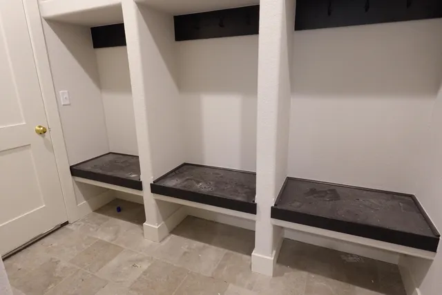 $574,990 | 511 Woodside Court, West Bend, WI 53095