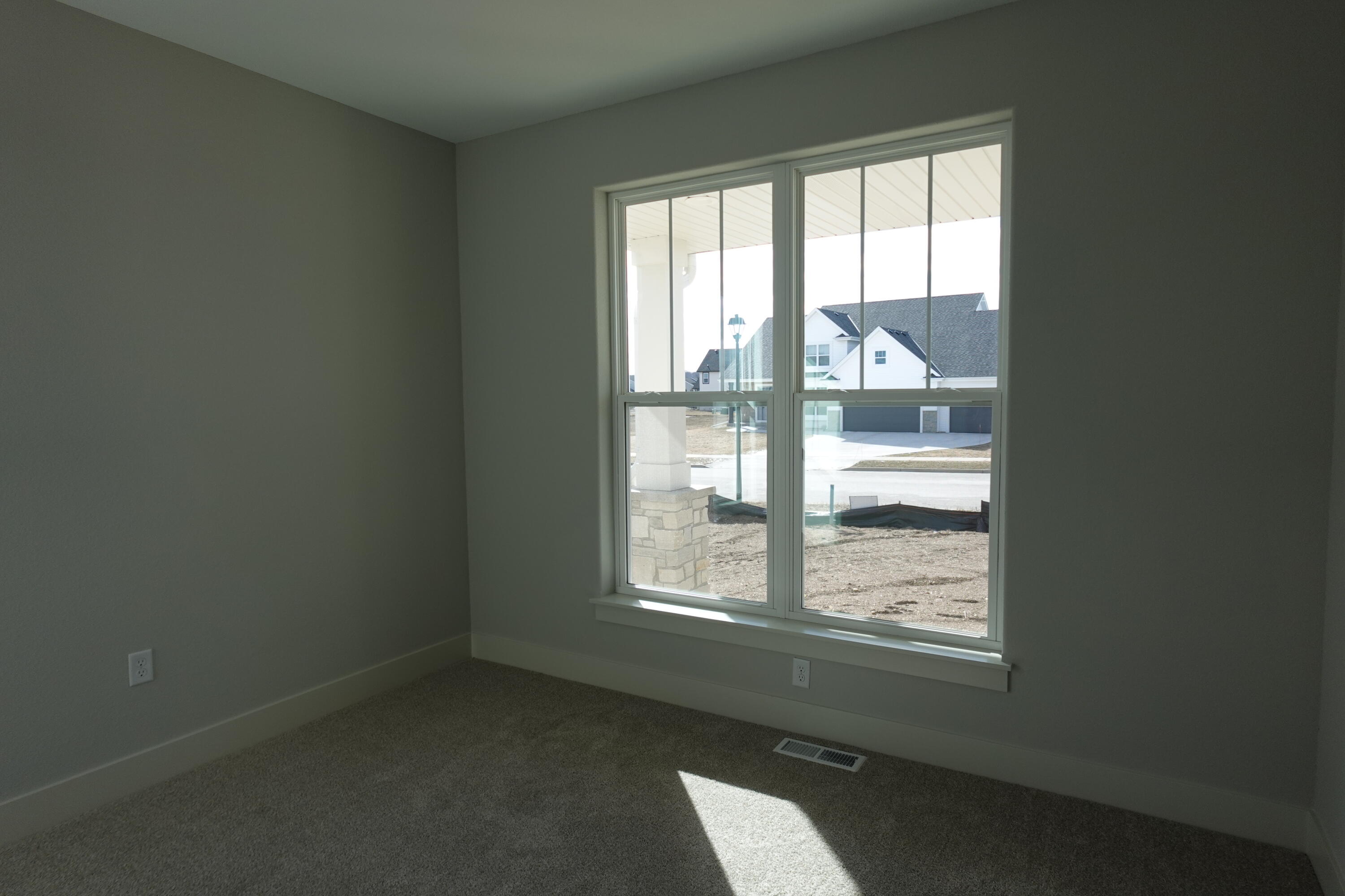 511 Woodside Court West Bend, WI 53095 - Photo 25 of 49 Flex Room