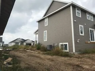 $574,990 | 511 Woodside Court, West Bend, WI 53095