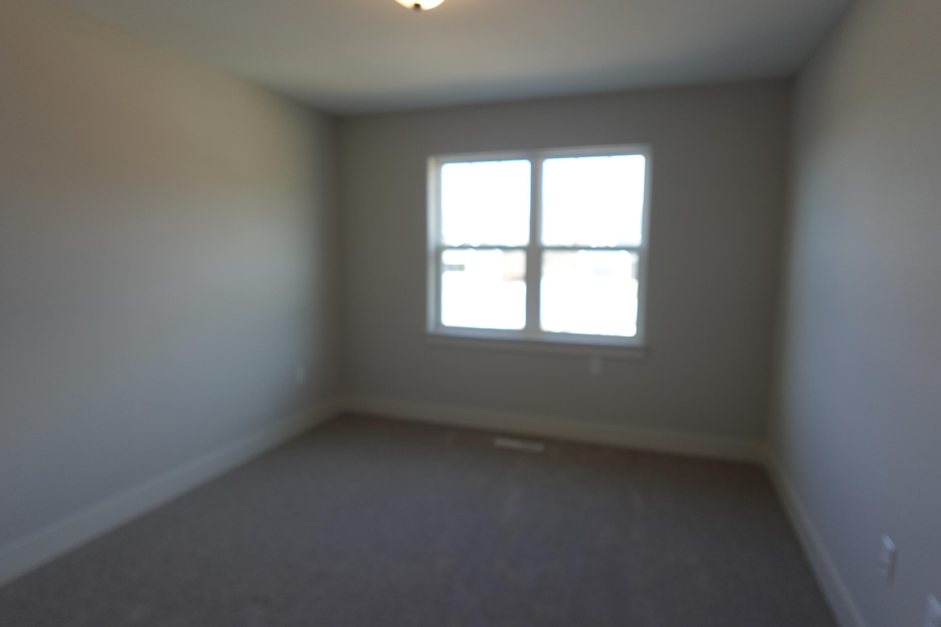 511 Woodside Court West Bend, WI 53095 - Photo 40 of 49 Bedroom 2