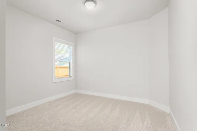 $399,000 | 906 Beeline Lane, Mebane, NC 27302