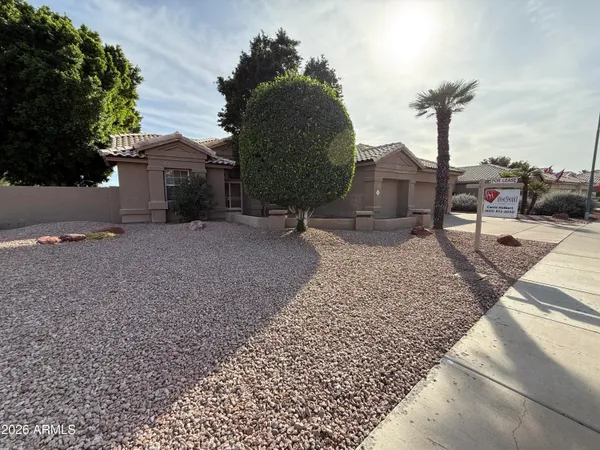 $2,850 | 6335 West Donald Drive, Glendale, AZ 85310