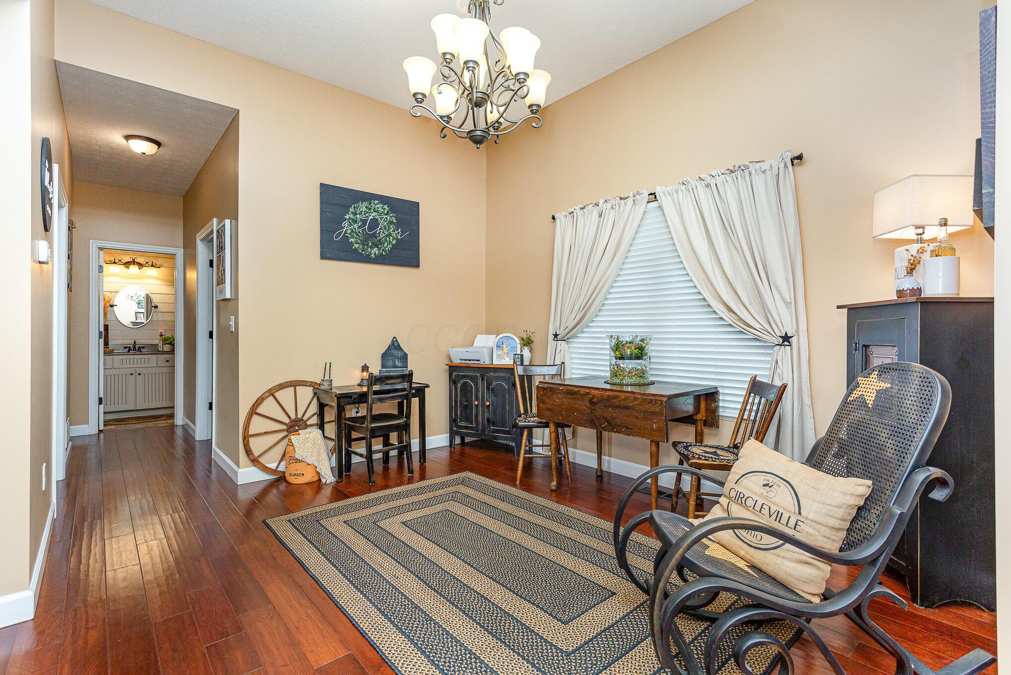 5582 Hayesville Road Circleville, OH 43113 - Photo 8 of 35 005_8l9a2716-edit_743