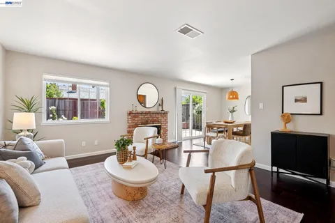 $995,000 | 328 Sand Beach Road, Alameda, CA 94501
