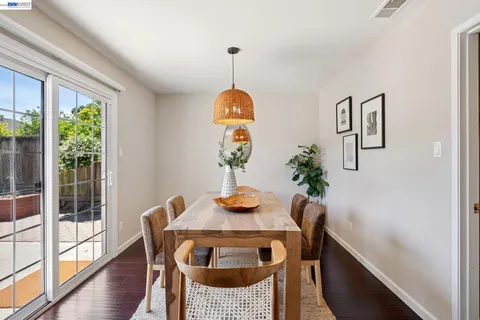 $995,000 | 328 Sand Beach Road, Alameda, CA 94501