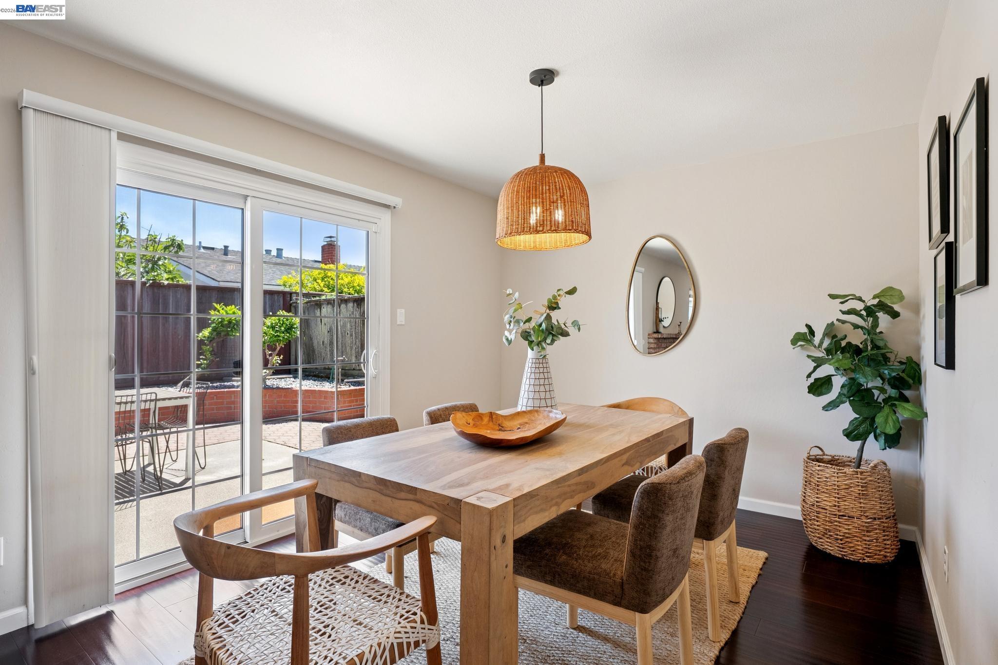 328 Sand Beach Road Alameda, CA 94501 - Photo 14 of 48