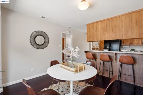 $995,000 | 328 Sand Beach Road, Alameda, CA 94501