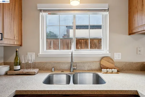 $995,000 | 328 Sand Beach Road, Alameda, CA 94501