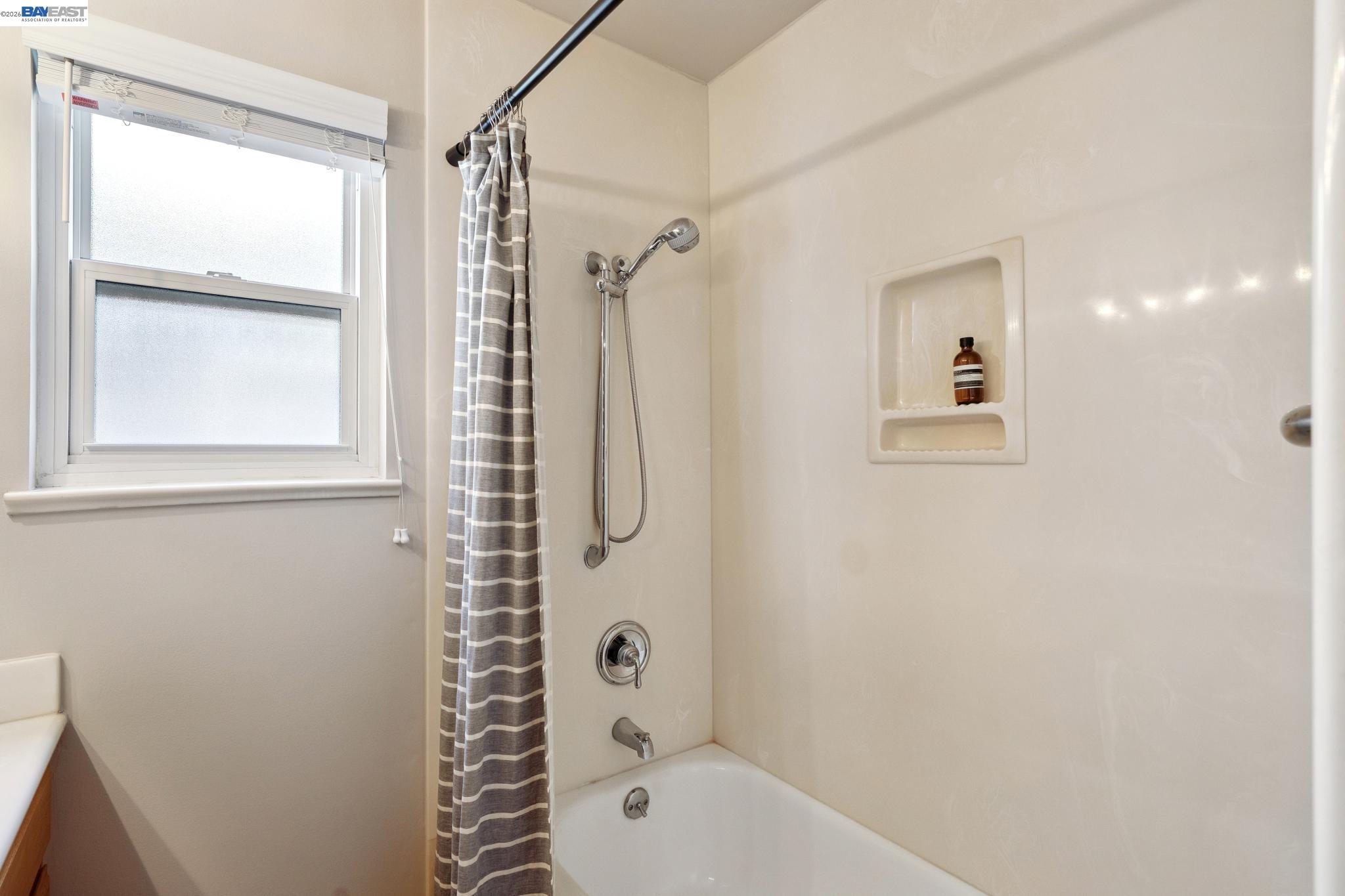 328 Sand Beach Road Alameda, CA 94501 - Photo 38 of 48