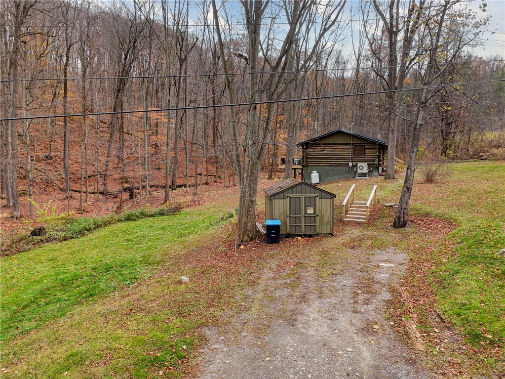 7047 Lawyer Road, Unit R 162 Naples, NY 14512 - Photo 31 of 41