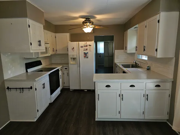 $135,000 | 420 South Wood Street, Nashville, IL 62263