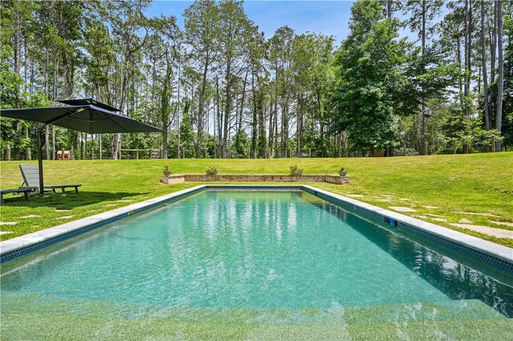 695 Dead Oak Road Senoia, GA 30276 - Photo 3 of 35 Gallery Image 3
