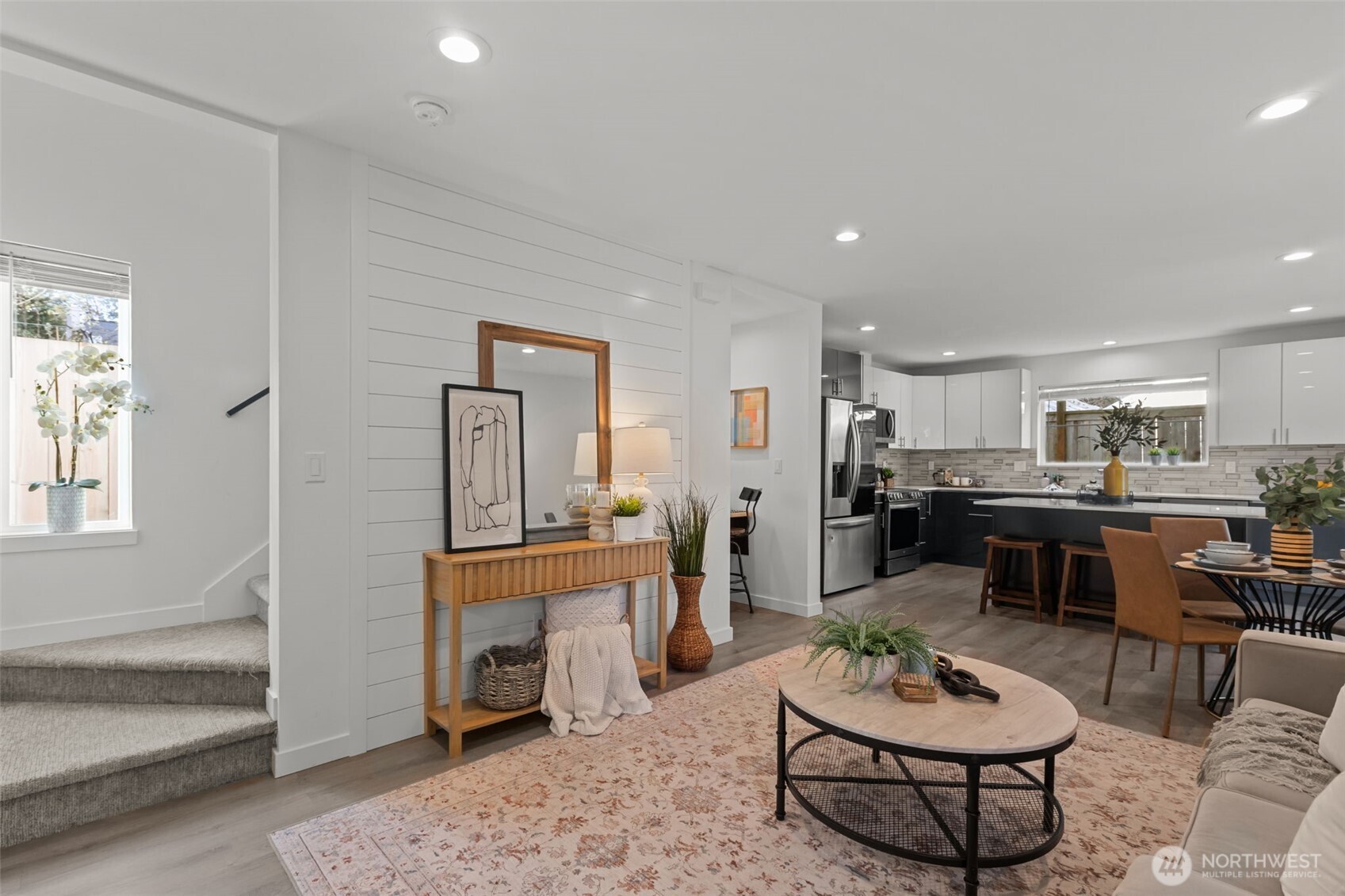 712 Northwest 95th Street Seattle, WA 98117 - Photo 2 of 39