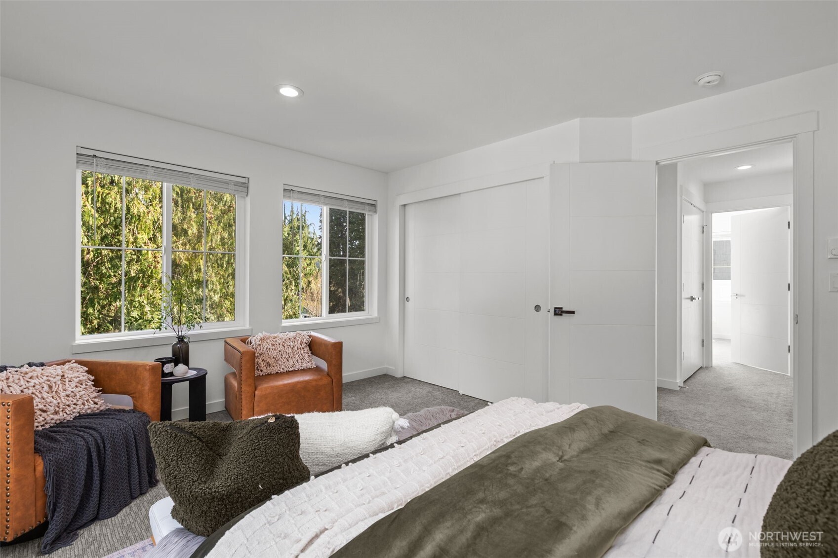 712 Northwest 95th Street Seattle, WA 98117 - Photo 22 of 39