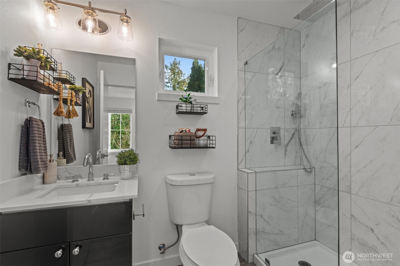 712 Northwest 95th Street Seattle, WA 98117 - Photo 23 of 39