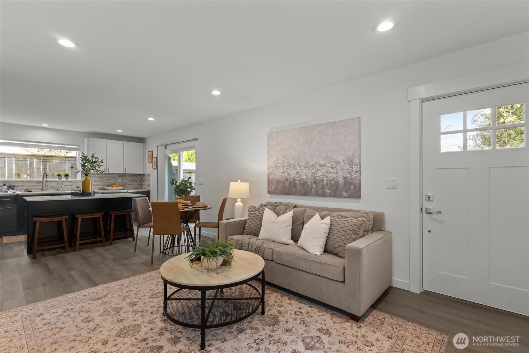 712 Northwest 95th Street Seattle, WA 98117 - Photo 3 of 39