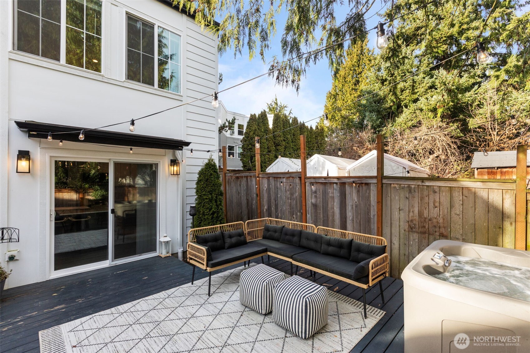 712 Northwest 95th Street Seattle, WA 98117 - Photo 31 of 39