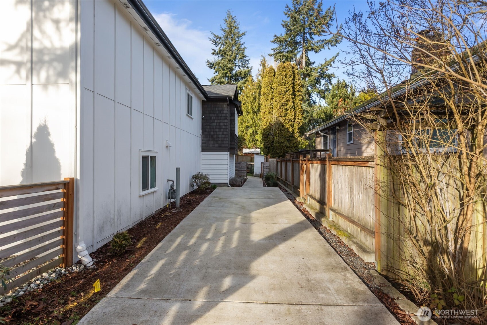712 Northwest 95th Street Seattle, WA 98117 - Photo 36 of 39