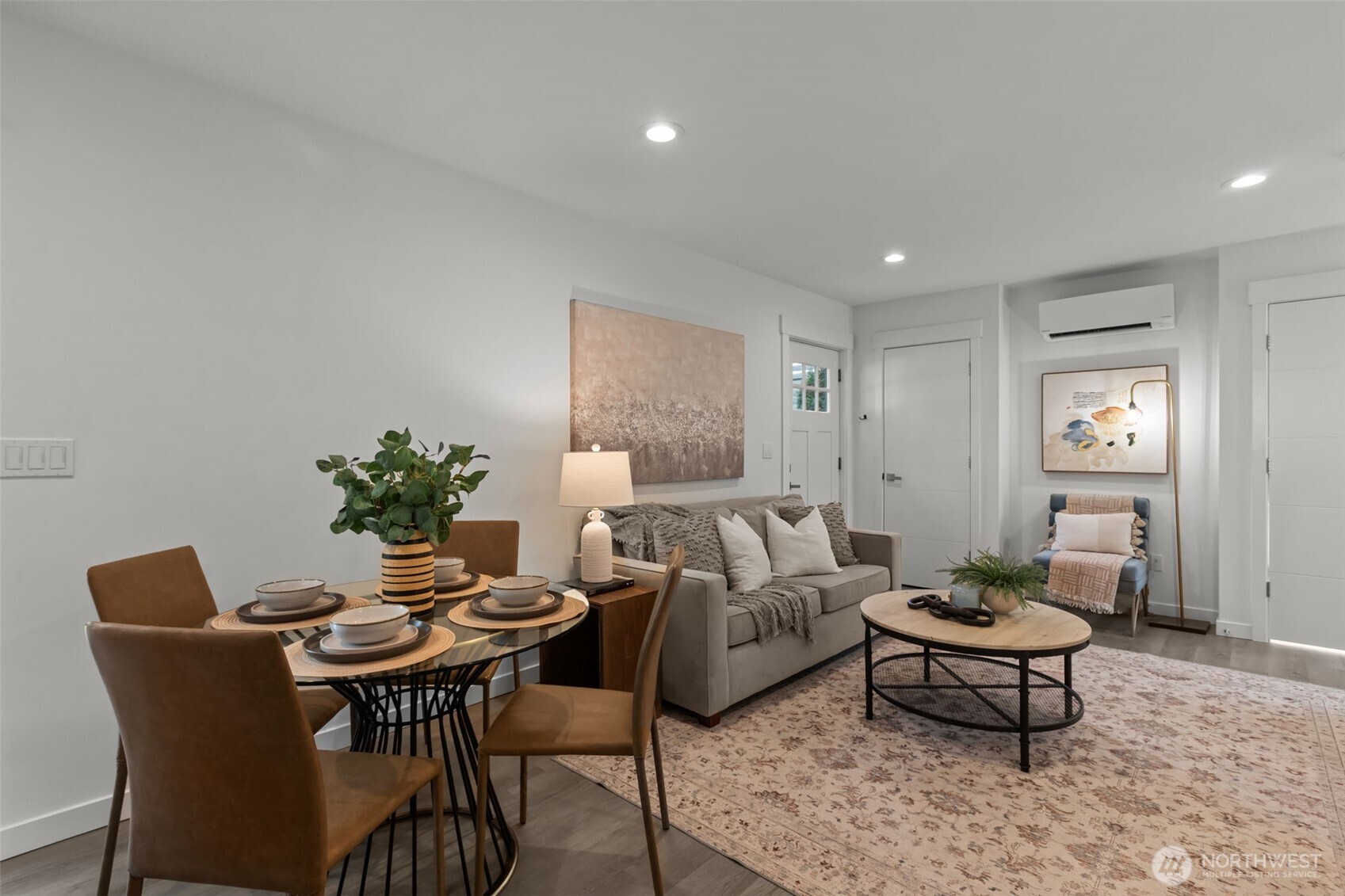 712 Northwest 95th Street Seattle, WA 98117 - Photo 8 of 39