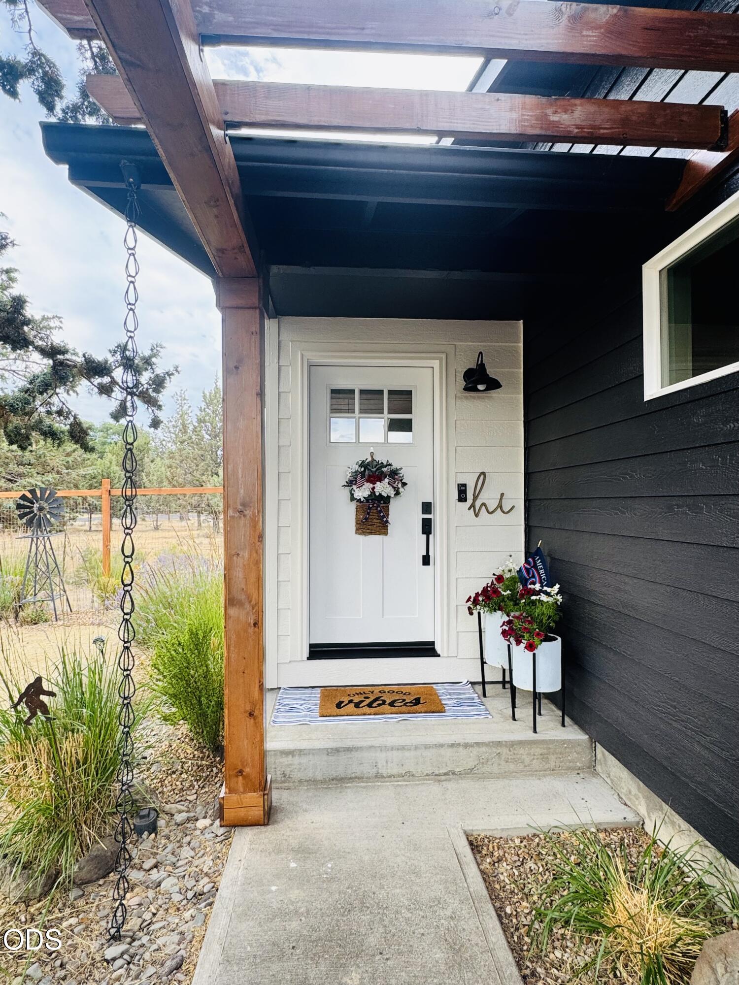 8120 Southwest Shad Road Terrebonne, OR 97760 - Photo 4 of 47