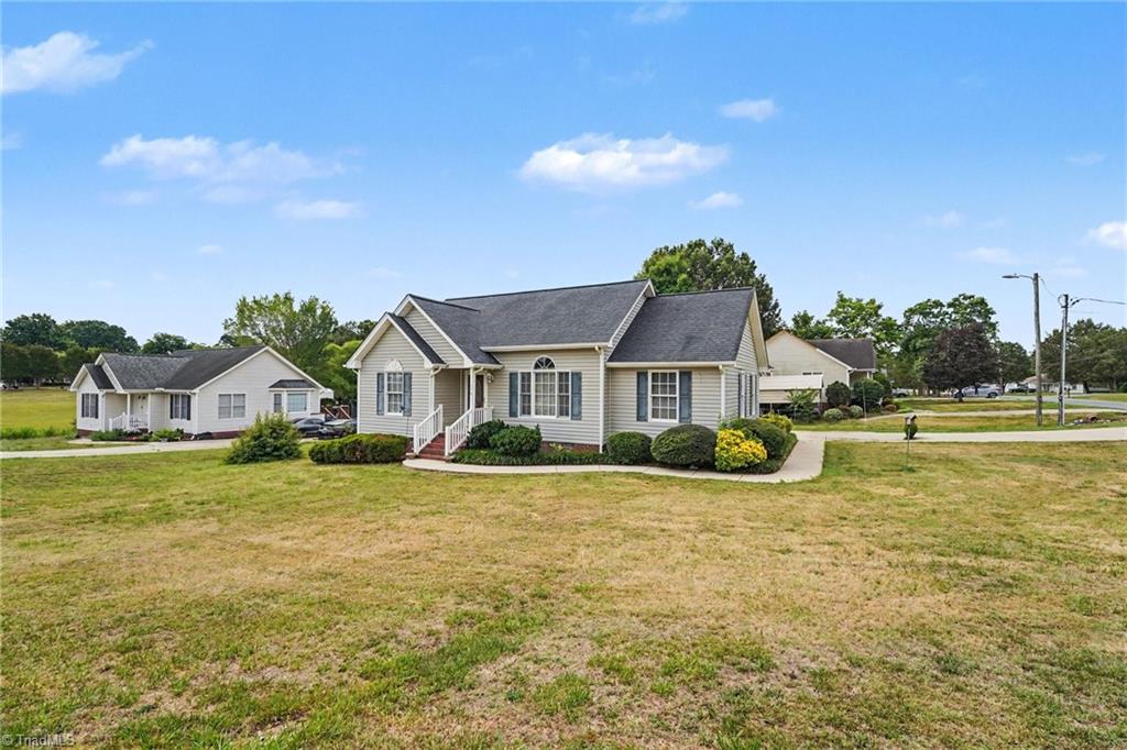 116 Moore Street Graham, NC 27253 - Photo 27 of 28