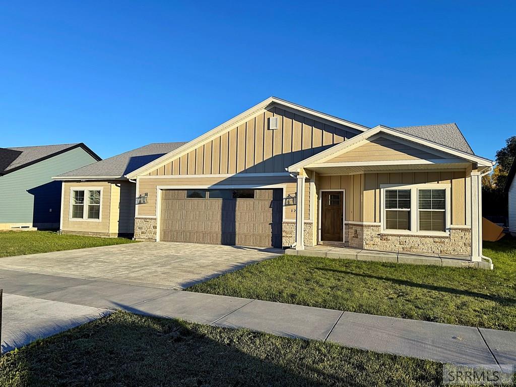 1259 Harris Loop Blackfoot, ID 83221 - Photo 2 of 21