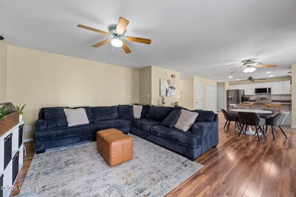 $450,000 | 1316 Fairbanks Court, Jacksonville, NC 28546