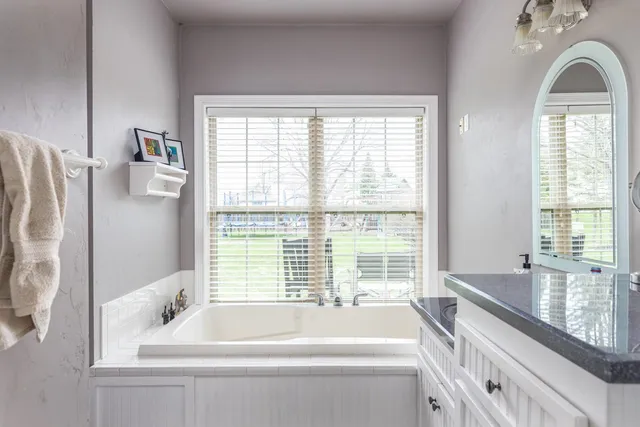 $419,999 | 180 East River Drive, De Pere, WI 54115