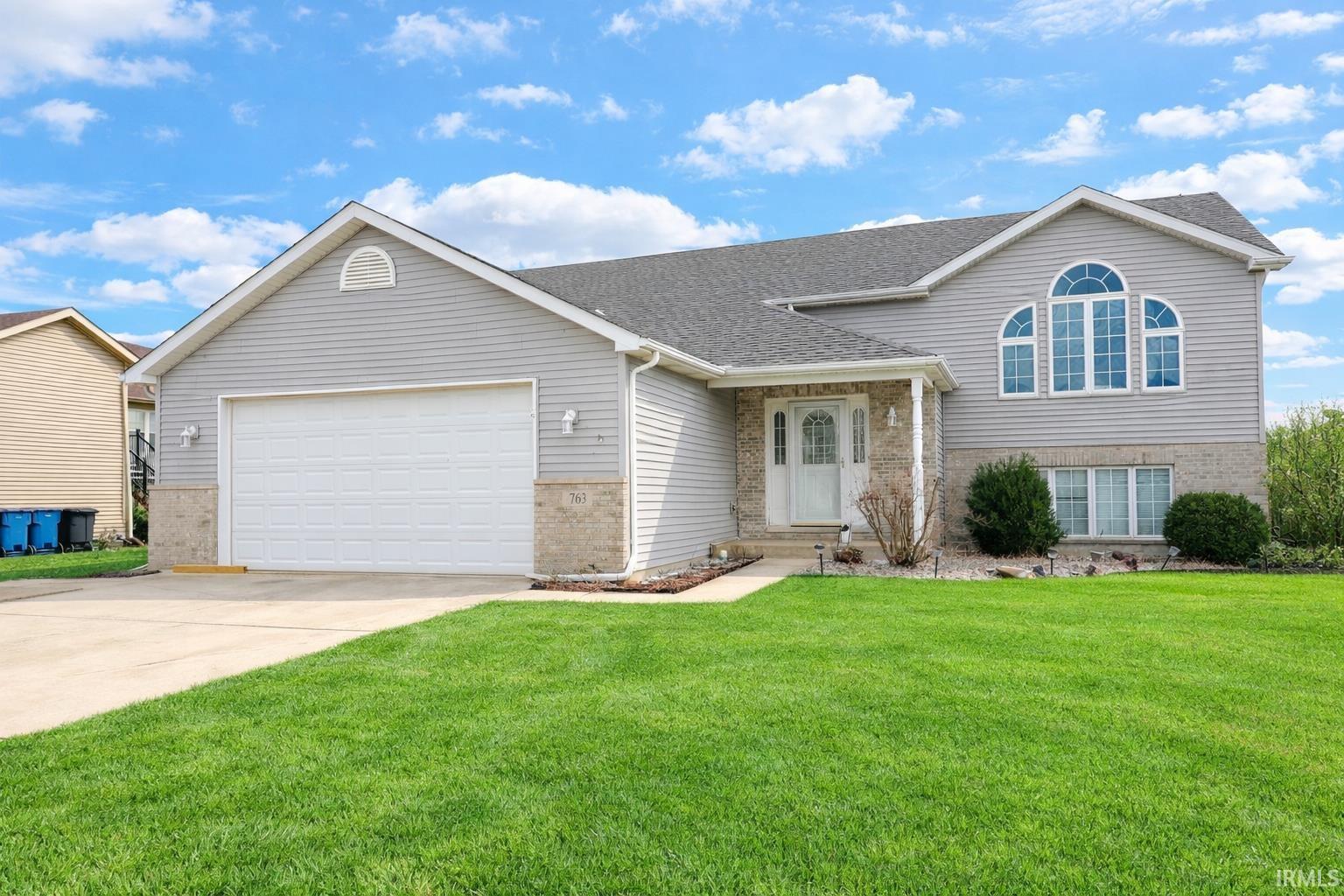 763 Longwood Drive Lowell, IN 46356 - Photo 1 of 14