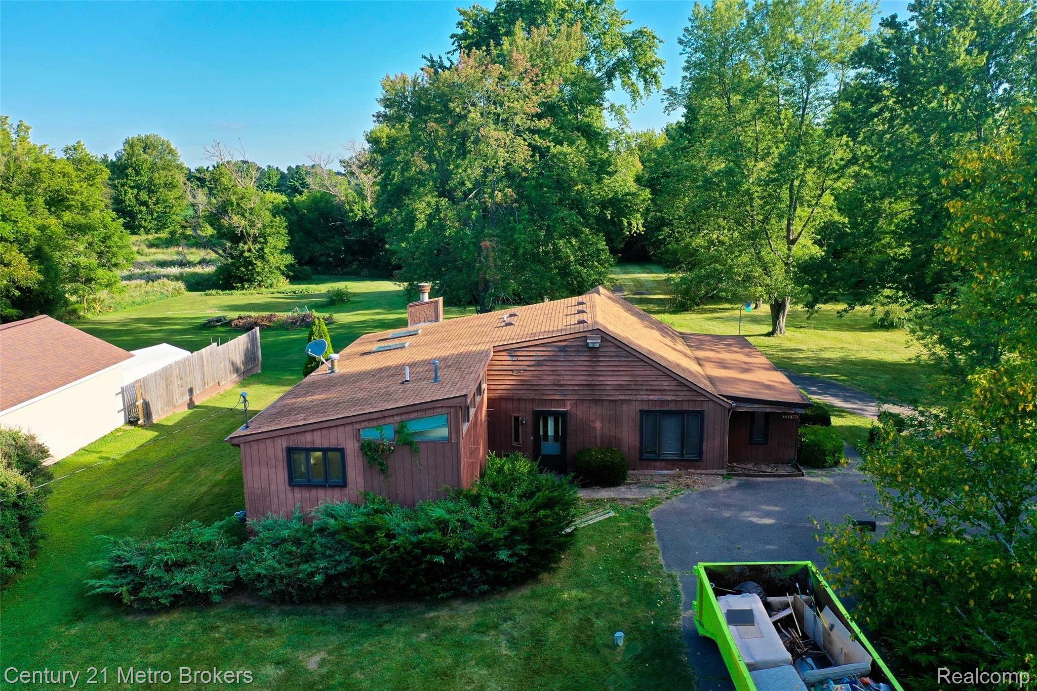 7475 East Atherton Road Davison, MI 48423 - Photo 40 of 50 7475-E-Atherton-Rd-39 Outside.jpg