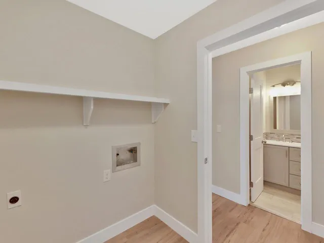 $369,900 | 1213 East James Street, Derby, KS 67037