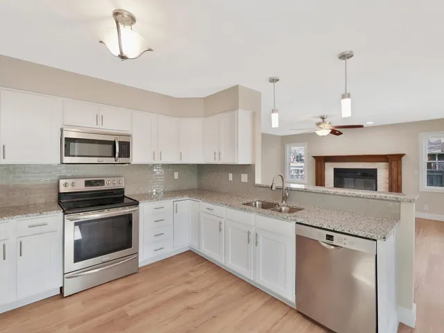 $369,900 | 1213 East James Street, Derby, KS 67037