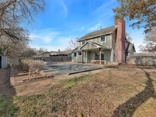 $369,900 | 1213 East James Street, Derby, KS 67037