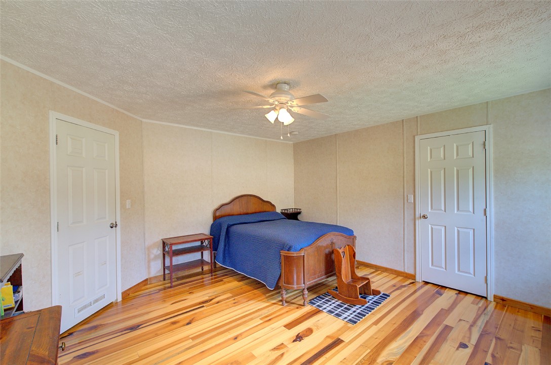 259 West Main Street Salem, SC 29676 - Photo 19 of 44