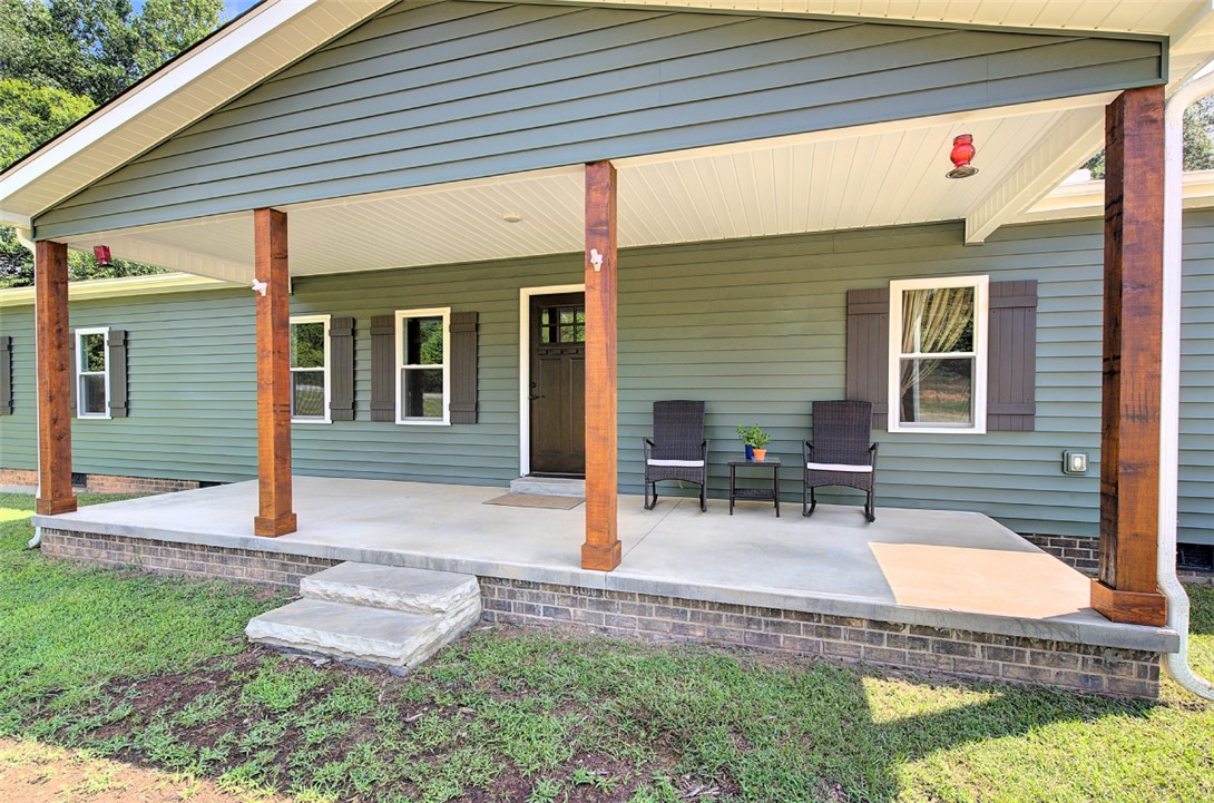 259 West Main Street Salem, SC 29676 - Photo 5 of 44