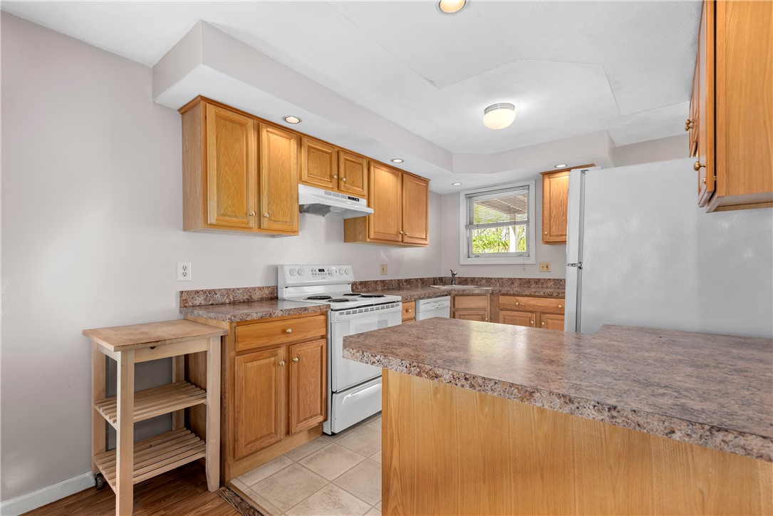 3399 Post Road, Unit 26 Warwick, RI 02886 - Photo 7 of 22