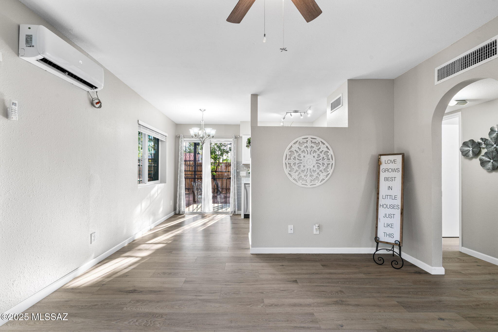 211 West Roger Road, Unit 33 Tucson, AZ 85705 - Photo 16 of 42