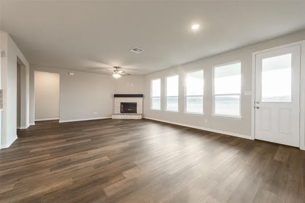$434,700 | 1230 County Road 200, Valley View, TX 76272
