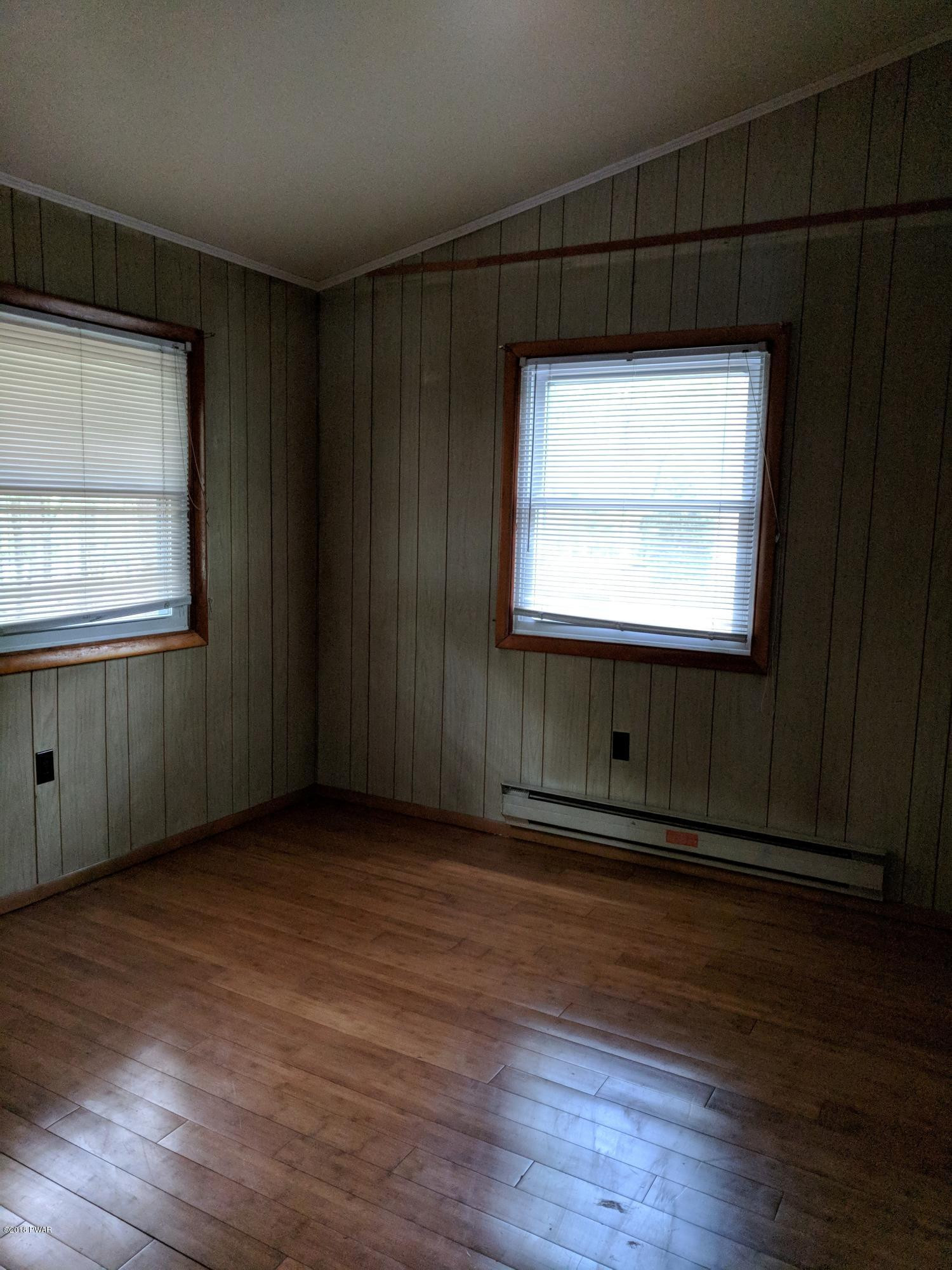 133 Hound Road Dingmans Ferry, PA 18328 - Photo 13 of 24