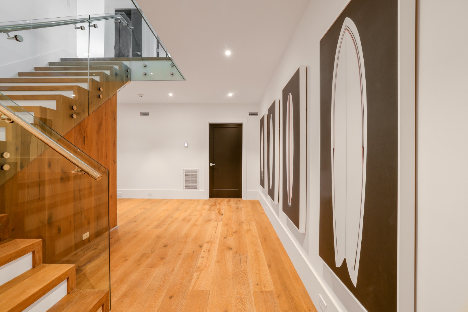 12 Derrymore Road Nantucket, MA 02554 - Photo 24 of 35 a view of a hallway with wooden floor and entryway