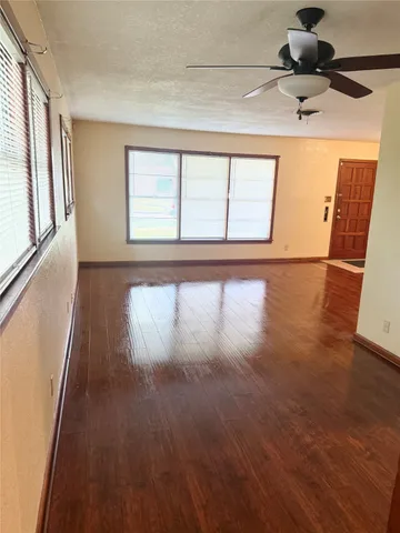 $2,000 | 7602 Wilmerdean Street, Houston, TX 77061