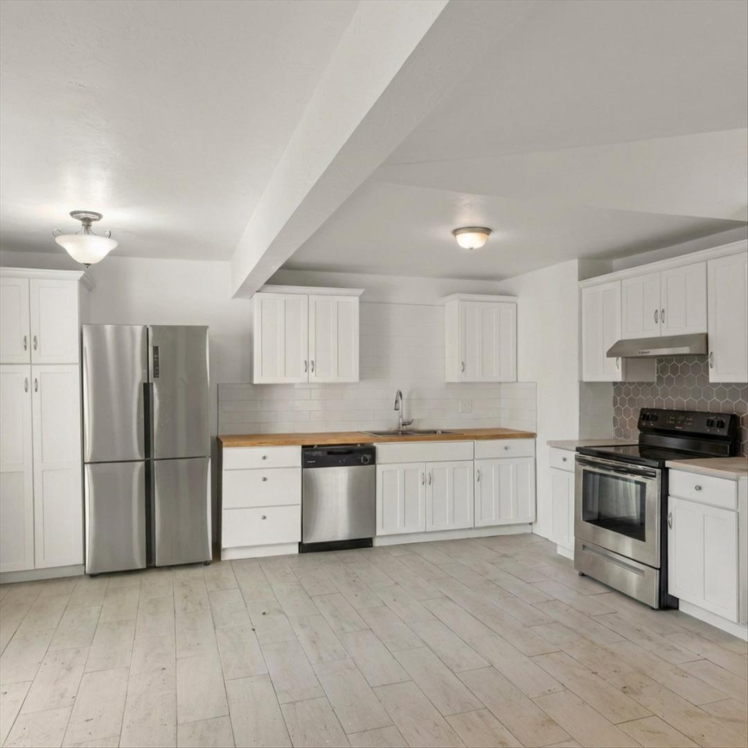 11240 Highway 49 Columbia, CA 95370 - Photo 23 of 35