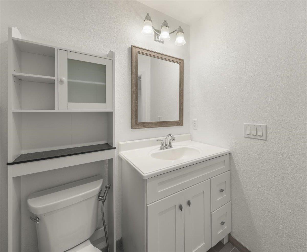 11240 Highway 49 Columbia, CA 95370 - Photo 25 of 35