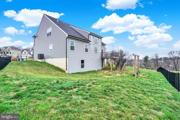 $499,900 | 105 Blaine Drive, Manchester, PA 17345