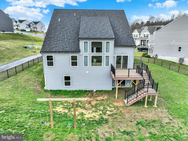 $499,900 | 105 Blaine Drive, Manchester, PA 17345