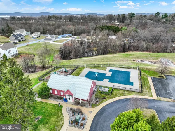 $499,900 | 105 Blaine Drive, Manchester, PA 17345